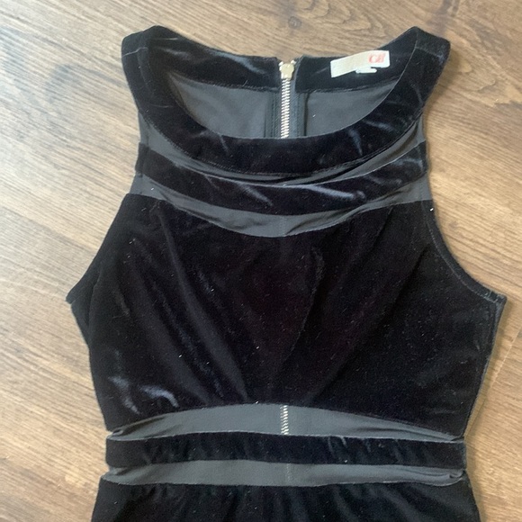 Gianni Bini black velour mini dress with mesh cut outs size small - Picture 2 of 4